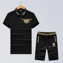 2色可選半袖Ｔシャツ流行の注目ブランド上下セットヴェルサーチ 2026最高ランキ...