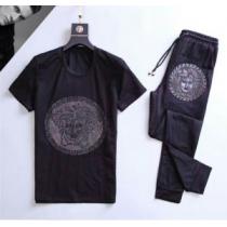 期間限定SALE 上下セット ヴェルサーチ2026最安値VERSACE 半袖セッ...