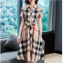 ネット販売限定BURBERRY 柔らかな質感2026最安値！多色可選ワンピース ...