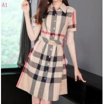 2026最安値！バーバリー BURBERRY毎年流行り定番アイテムおすすめ 3色...