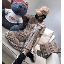 2026新品入荷ジャージセット人気デザインで欲しい BURBERRY Tシャツ/半袖 バーバリー上下セット