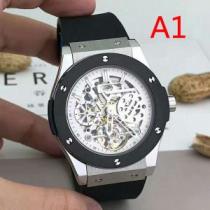 ウブロ HUBLOT 大人っぽく知的な 男性用腕時計 機械式（自動巻き） 多色可選 2026新品入荷