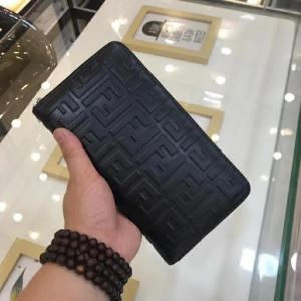 2026年人気満々のブランド フェンディ FENDI 長財布 新品未使用