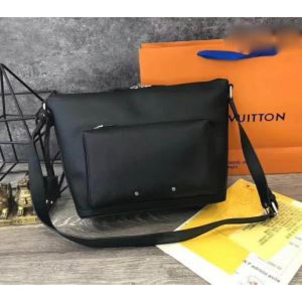 今季大人気新作登場 ルイ ヴィトン LOUIS VUITTON ショルダーバッグ