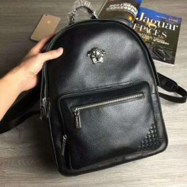 ヴェルサーチ VERSACE１着は持つべき バックパック
