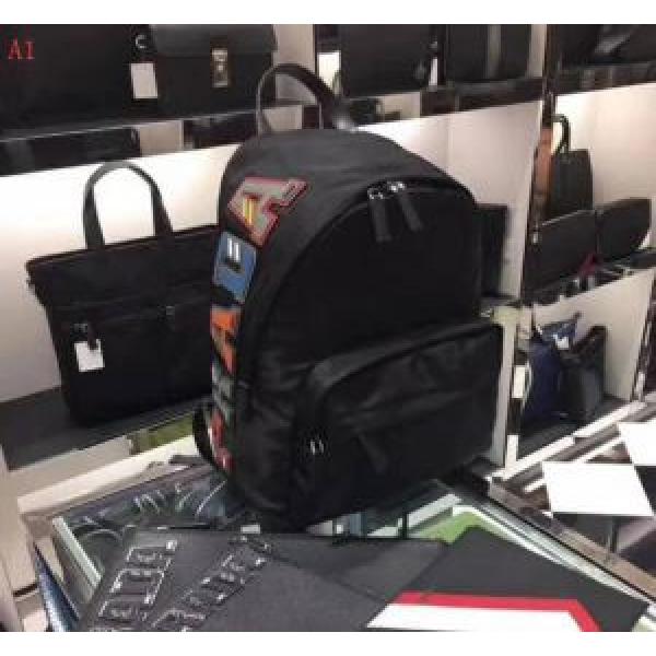 プラダ PRADA 2026最旬アイテム バックパック 美品！