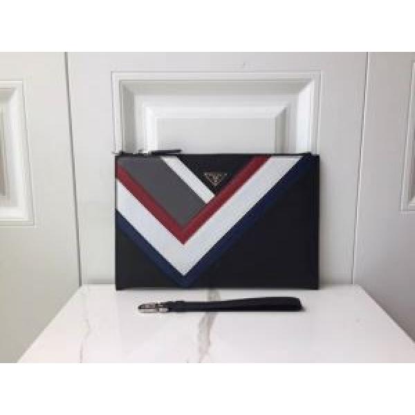 2026大人気☆NEW!!プラダ PRADA セカンドバッグ