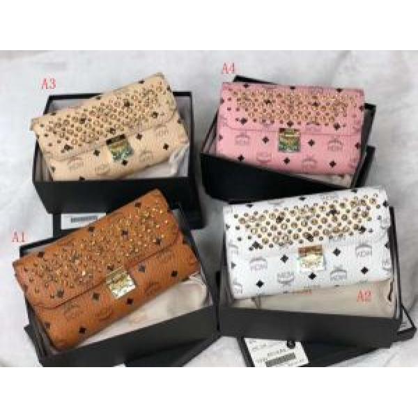 目前の注目ブランド エムシーエム コピー MCM ショルダーバッグ 4色可選 超目玉新作