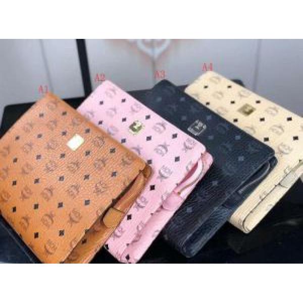 2026人気の主流アイテム 手頃価格 クラッチバッグ エムシーエム コピー MCM  4色可選