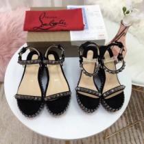 2026新品入荷 CHRISTIAN LOUBOUTIN 2色可選ハイヒール 最...