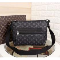 2026ファッションの最先端！ルイ ヴィトン LOUIS VUITTON ショルダーバッグ