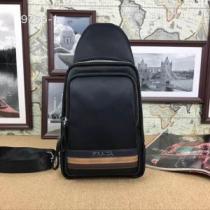 プラダ PRADA 2026ファッショニスタ愛用 ボディバッグ