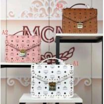 人気急上昇中 ショルダーバッグ エムシーエム コピー MCM 美品*入手困難 3色可選