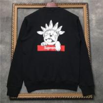 全国無料新品SUPREMEシュプリームパーカーコピー可愛いプリントブラック、ホワ...