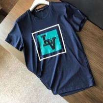 ミックス感が溢れる 半袖Tシャツ ルイ ヴィトン LOUIS VUITTON  ...
