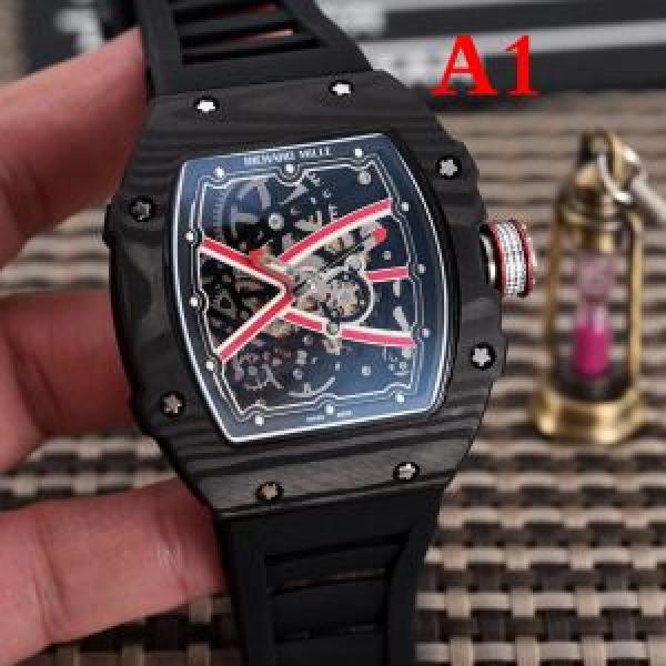カジュアルスタイルに リシャールミル話題の新作到着！ RICHARD MILLE 男性用腕時計 3色可選