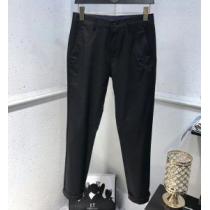 エレガント新作 雑誌で話題の商品 VERSACE ヴェルサーチ ブランド ジーン...
