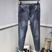 18新品*最安値保証 バーバリー BURBERRY モードな逸品  ブランド ジ...