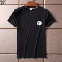 ヴェルサーチ大人っぽく知的な VERSACE 2色可選 半袖/Tシャツ2026新...