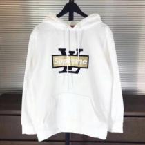 格好良いアイテム 最近人気一番！ シュプリーム SUPREME パーカー ミック...