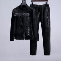 2026最安値！ ヴェルサーチVERSACE 日本限定素材 上下セット今年人気定...