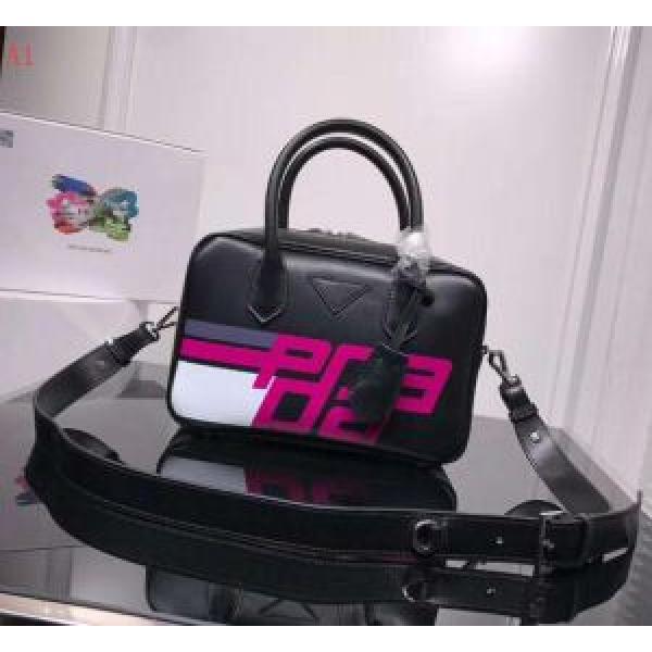 4色可選　2026年人気満々のブランド　話題の新作到着！　PRADA プラダ  トートバッグ