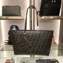 日本限定素材 FENDI フェンディ 日本限定素材  トートバッグ 人気デザイン...