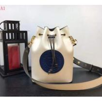 FENDI フェンディ 超激安価格 2色可選 高感度アイテム  ショルダーバッグ 最近人気一番！
