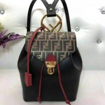 絶妙な新商品 大人っぽく知的な FENDI フェンディ 秋季超人気アイテム バッ...