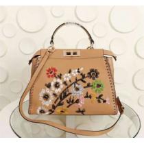 ファッショニスタ愛用 FENDI フェンディ 魅力をプラス  ショルダーバッグ 秋冬超人気の最新作