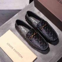 目前の注目ブランド 秋冬大活躍カジュアルシューズ LOUIS VUITTON ル...
