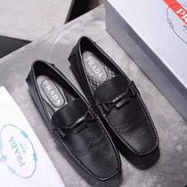 2026新品入荷 プラダ秋冬セール PRADA 大胆なデザインスニーカー、靴 流...