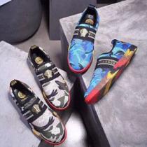 VERSACE 美品*入手困難 スリップオン 絶妙な新商品 ヴェルサーチ 2色可...