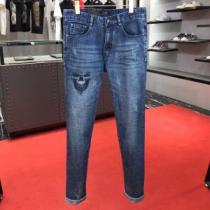 人目を引く存在感　フィリッププレイン PHILIPP PLEIN　魅力をプラス　...
