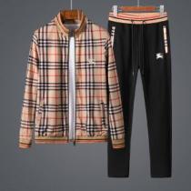 超人気美品 海外先行発売！ バーバリー BURBERRY  上下セット 今季新作...