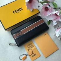 国内完売 財布 しっかりとしたフェンディ 2026秋冬の定番新品到来!FENDI