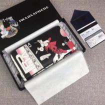 2026新品入荷  財布美品*入手困難 プラダ 欧米韓流 PRADA 大人っぽく...