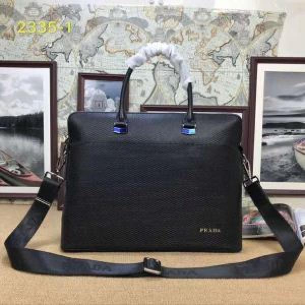 最近人気一番！ ショルダーバッグ 格好良いアイテム プラダ PRADA 2026新品入荷