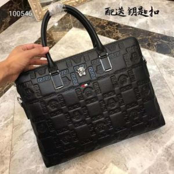 大胆なデザイン ヴェルサーチVERSACE 2026秋冬の定番新品到来! トートバッグ 数量限定再入荷