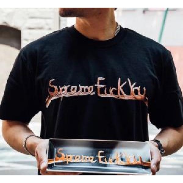 １着は持つべきシュプリーム 18ＳＳ美品SUPREME Tシャツ/半袖 2色選択可 Supreme Fuck You Tee
