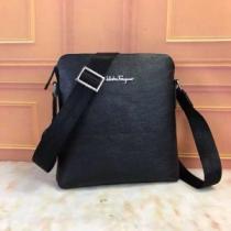 2026年秋冬シーズン ショルダーバッグ 上品でファッション サルヴァトーレフェラガモ FERRAGAMO
