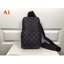 数量限定再入荷 2色可選 ルイ ヴィトン LOUIS VUITTON ショルダーバッグ 2026秋冬の定番新品到来!