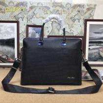 最近人気一番！ ショルダーバッグ 格好良いアイテム プラダ PRADA 2026新品入荷