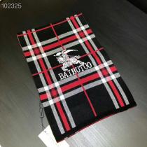 格好良いアイテム すっかり定番化 バーバリー BURBERRY スカーフ 美品*...