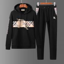 バーバリー セットアップ コピーBURBERRYパーカーロングパンツパンツジャージ上下セット黒白2色可選品質保証新品
