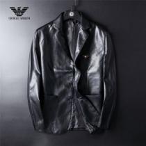 2026ファッションの最先端！ ARMANI 流行っているフェイクファー製のコー...