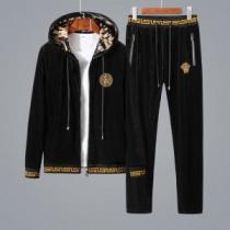 今年っぽくNEWファッション ヴェルサーチジンシロン セット VERSACE 2色可選