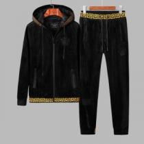 2026年秋冬入荷 目前の注目ブランドヴェルサーチ希少価値大 VERSACE  ...