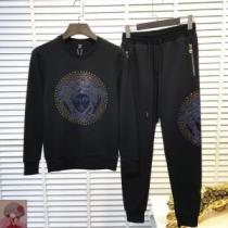 2026最高ランキング VERSACE 2026年秋冬入荷 上下セット 超人気美品 ヴェルサーチ