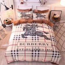 暖かな着心地 バーバリー2026新品入荷 BURBERRY寝具 4点セット現代的...